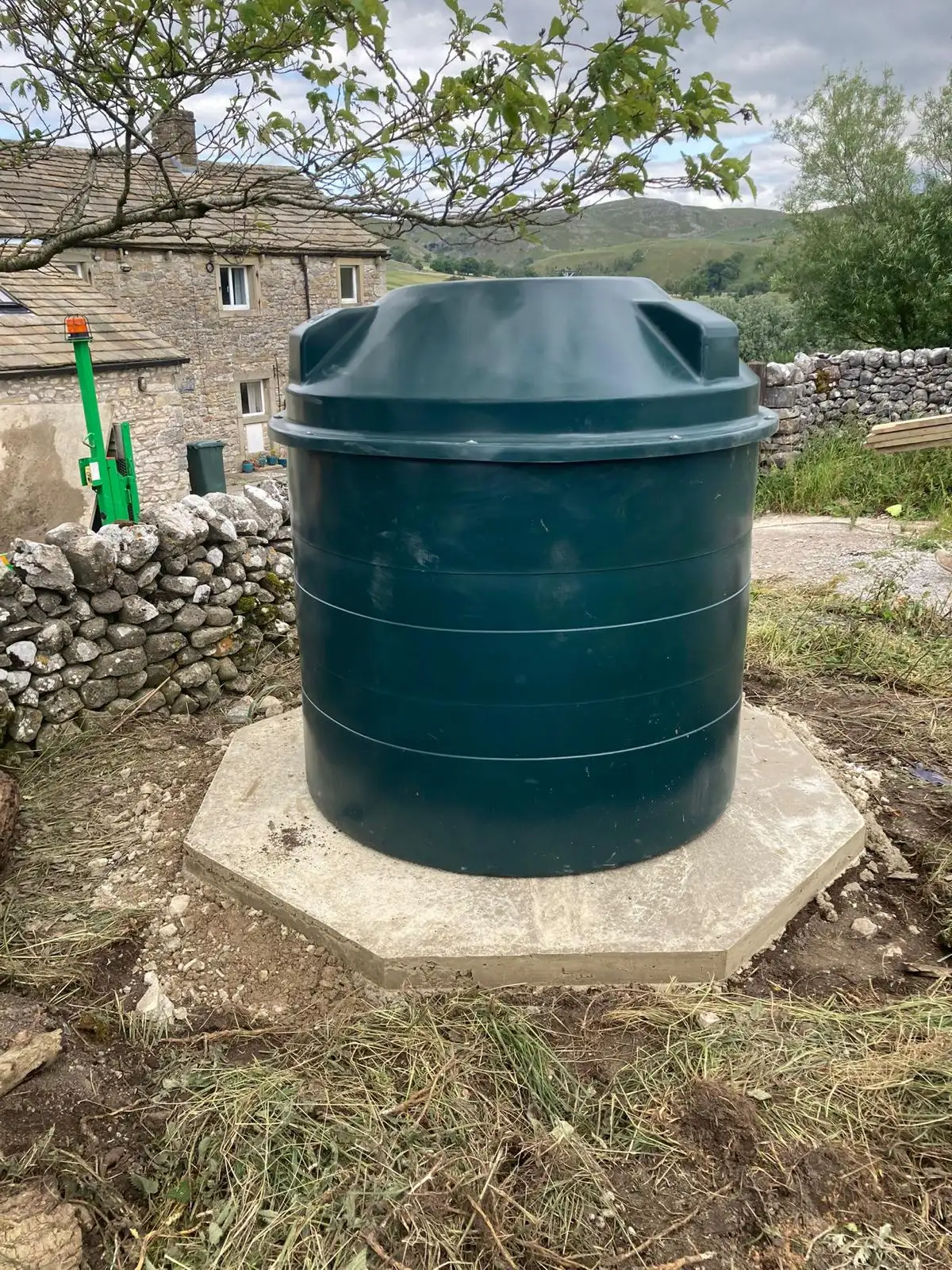 Tank Installation 2